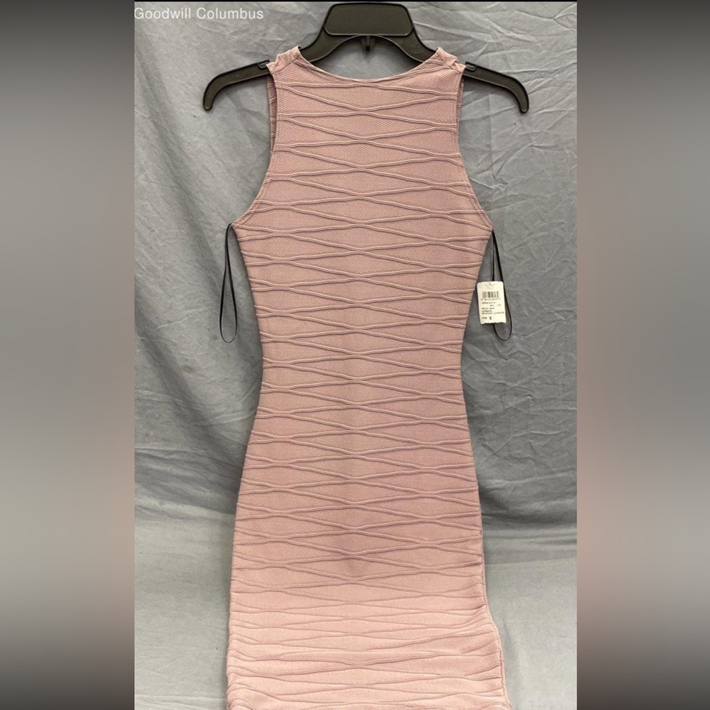 Elegant Pink Sleeveless Dress